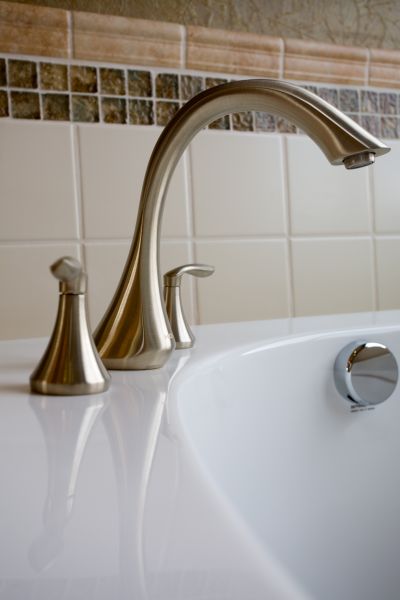 Cost of Bathtub Faucet Repair in Denton